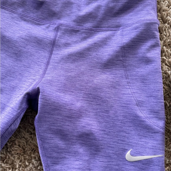 BRAND NEW Woman’s Nike dri-fit crop length running leggings - Picture 8 of 8